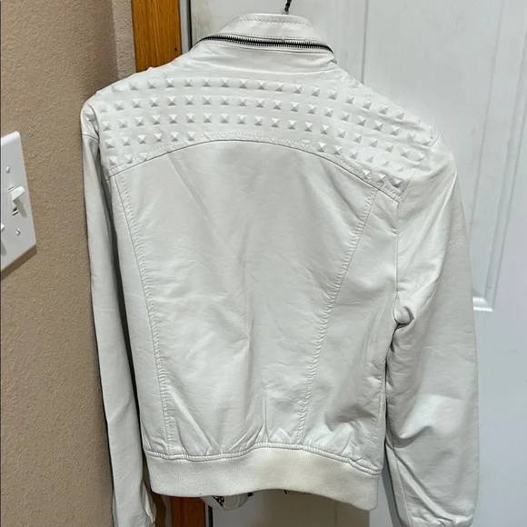 Ci Sono White Teddy Jacket - Picture 5 of 5